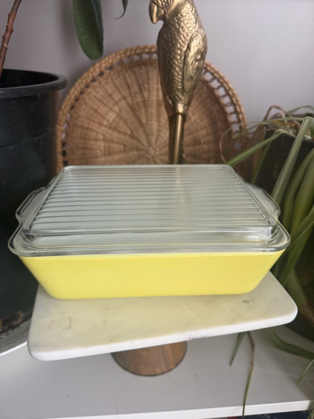Vintage Pyrex Yellow Fridge Dish 503 w/ Ribbed Lid, Large YELLOW 1.5 QT